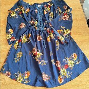 Feathers Blue Floral Lace-Trim Top